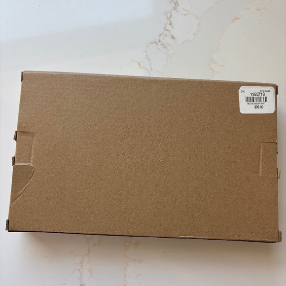 NIB Pottery Barn white leather travel jewelry case - Picture 3 of 6